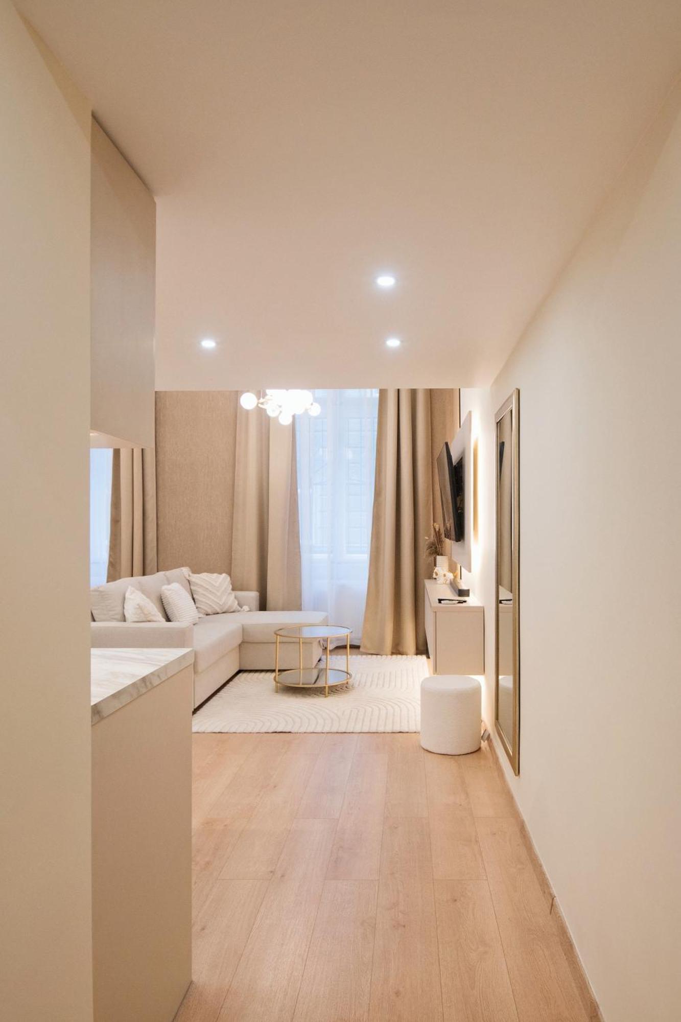 Hubner Apartment Budapest Extérieur photo